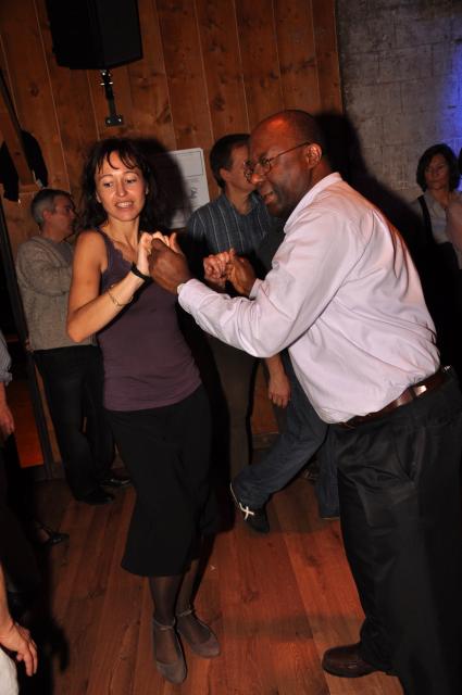 min 2010 10 31 station danse 088
